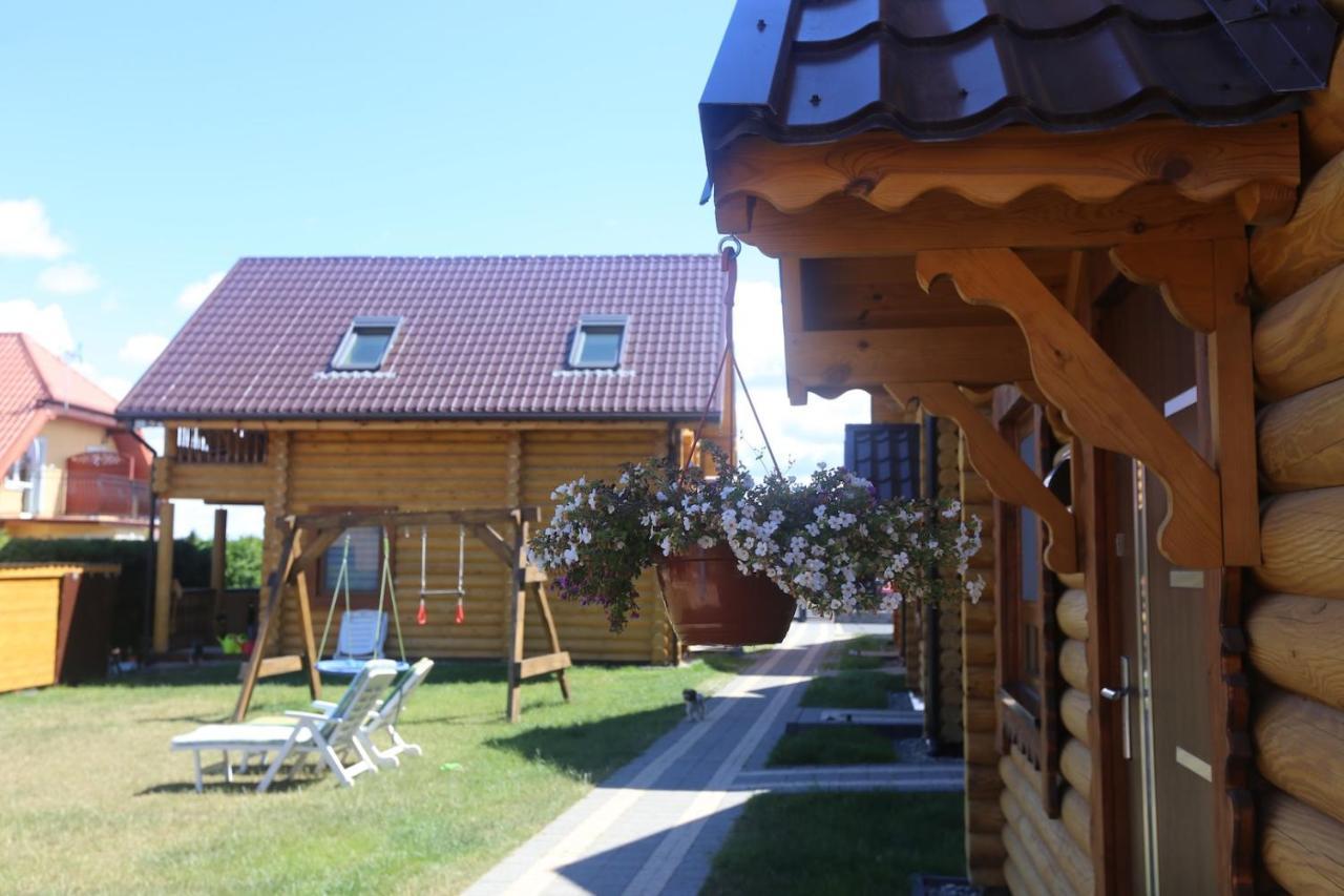 Sosnowe Domki Rewal Exterior photo